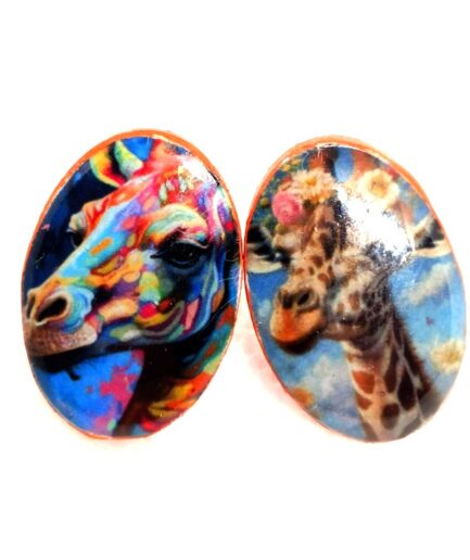 B23 Colorful Giraffe