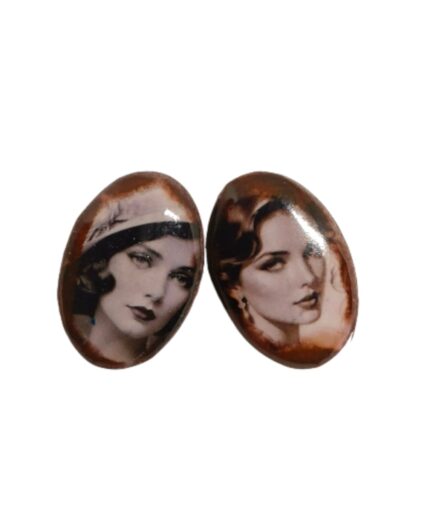 B44 Small Vintage Ladies