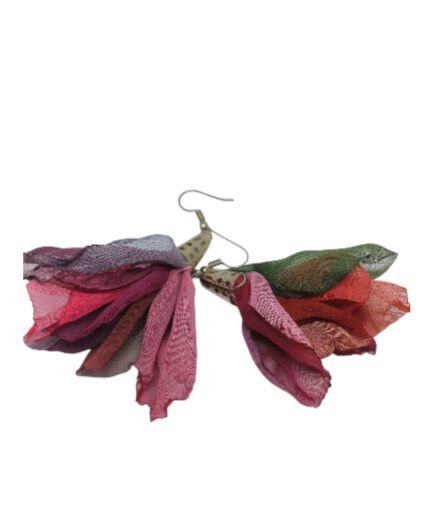 I13 Green & Pink Flowers